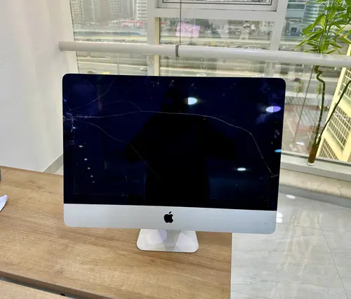 iMac screen replacement service in Dubai at My Celcare JLT