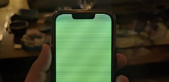 iPhone screen flickering after a drop - expert diagnosis and repair guide