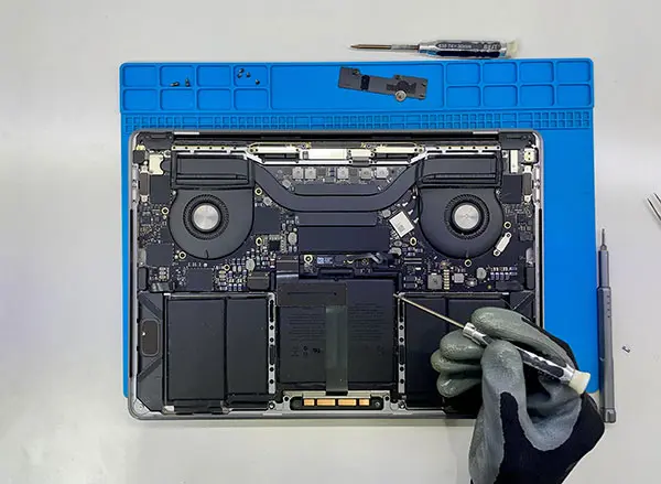 Expert MacBook screen repair service at My Celcare JLT Dubai